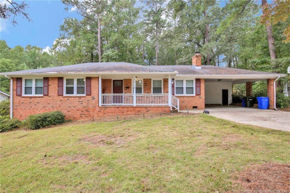2019 Forest Hill Dr Fayetteville, NC 28303