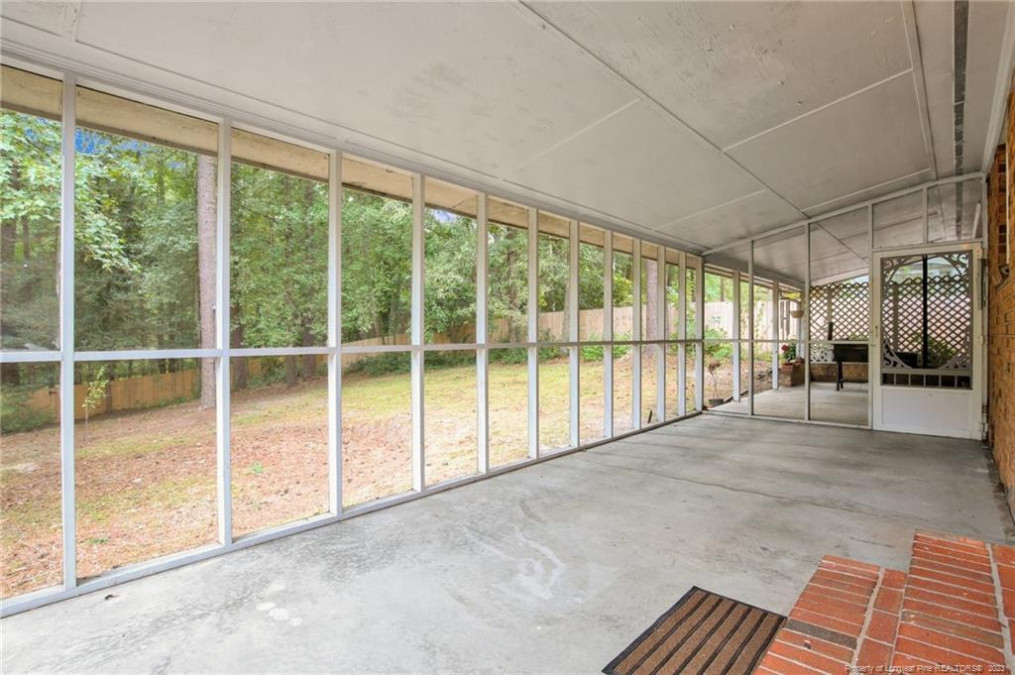 2019 Forest Hill Dr Fayetteville, NC 28303