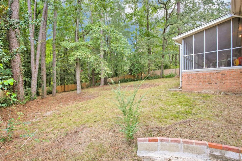 2019 Forest Hill Dr Fayetteville, NC 28303