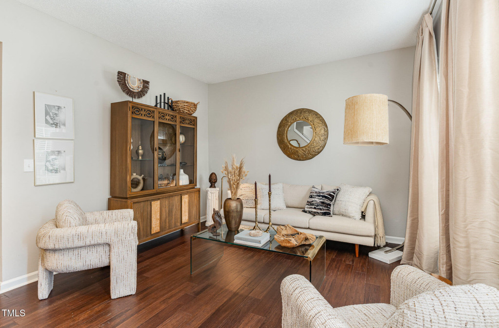 406 Sapphire Dr Durham, NC 27703