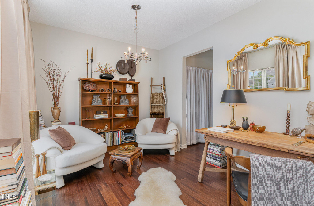 406 Sapphire Dr Durham, NC 27703