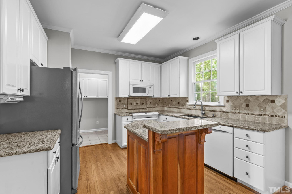 1304 Avonlea Ct, Apex, NC 27502 Raleigh Realty