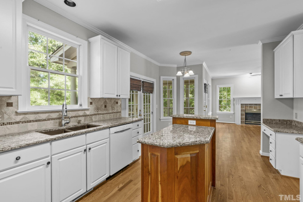 1304 Avonlea Ct, Apex, NC 27502 Raleigh Realty