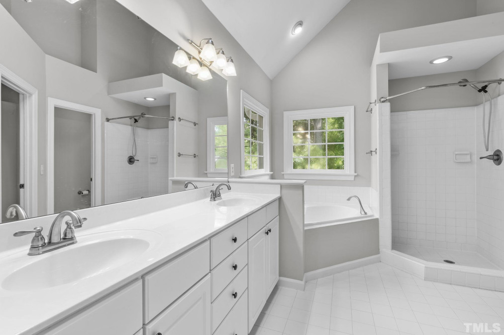 1304 Avonlea Ct, Apex, NC 27502 Raleigh Realty