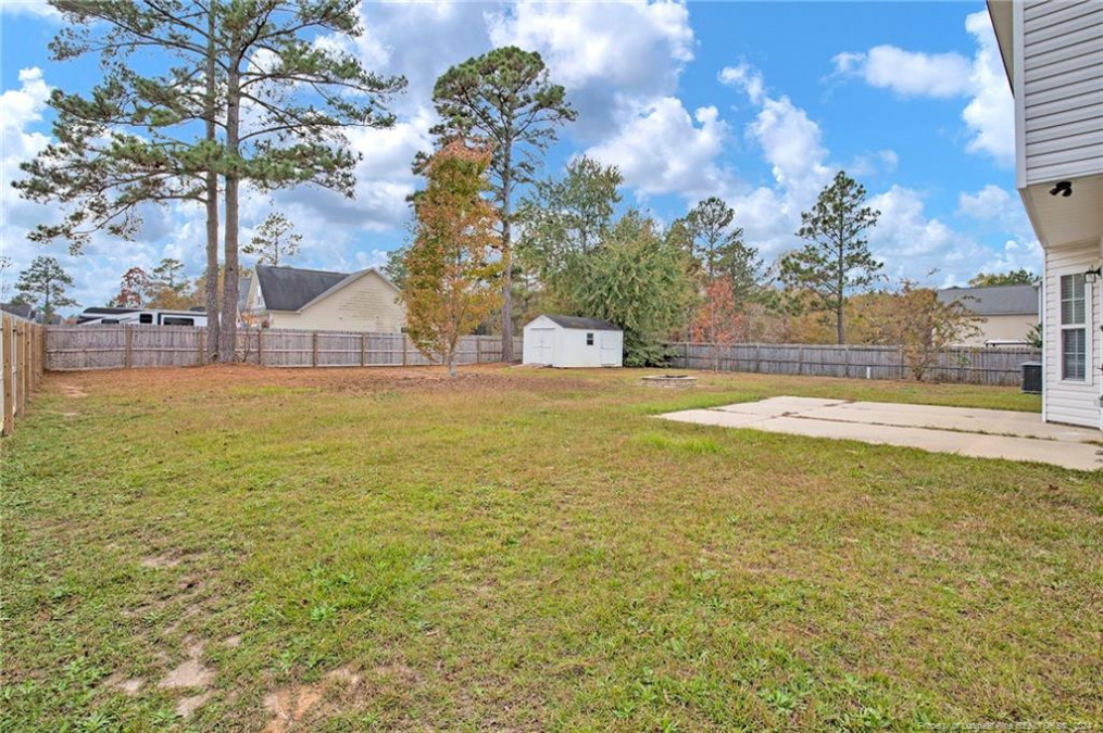 15 Great Oak Ct Bunnlevel, NC 28323