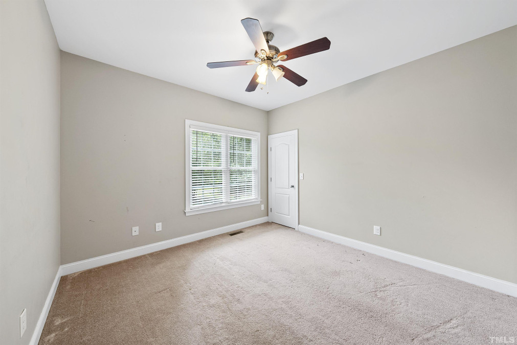 135 Rawhide Dr Louisburg, NC 27549