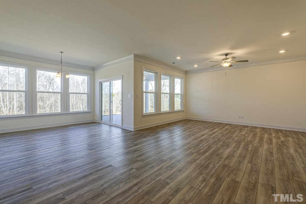 100 Winged Elm Dr Youngsville, NC 27596