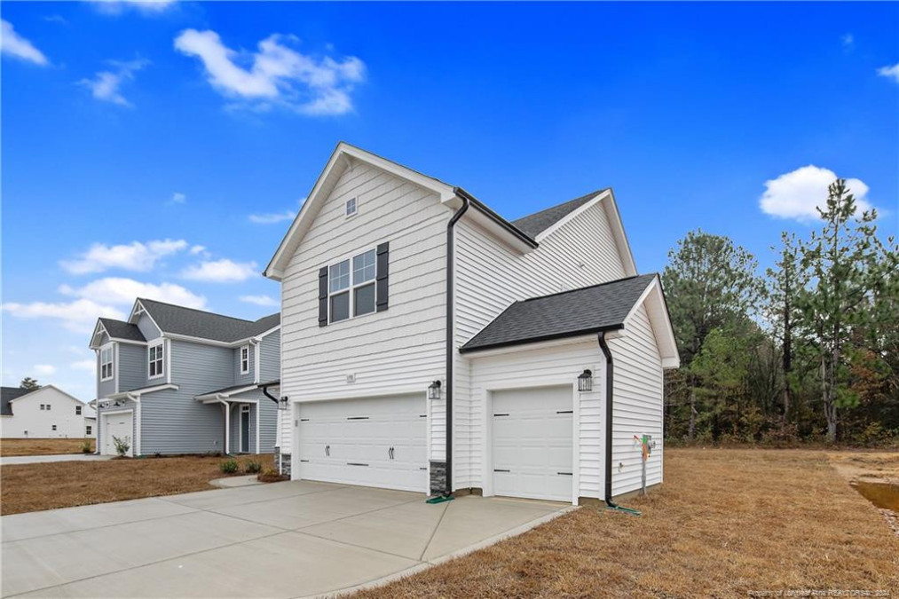 198 Ironbark Dr Raeford, NC 28376