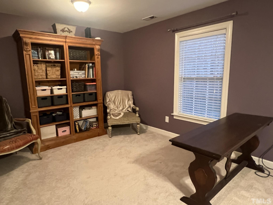 1149 Dexter Ridge Dr Holly Springs, NC 27540
