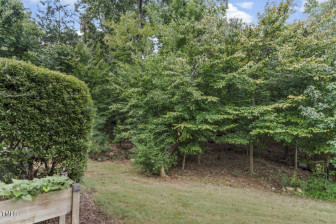 126 Ellsworth Manor Dr Hillsborough, NC 27278