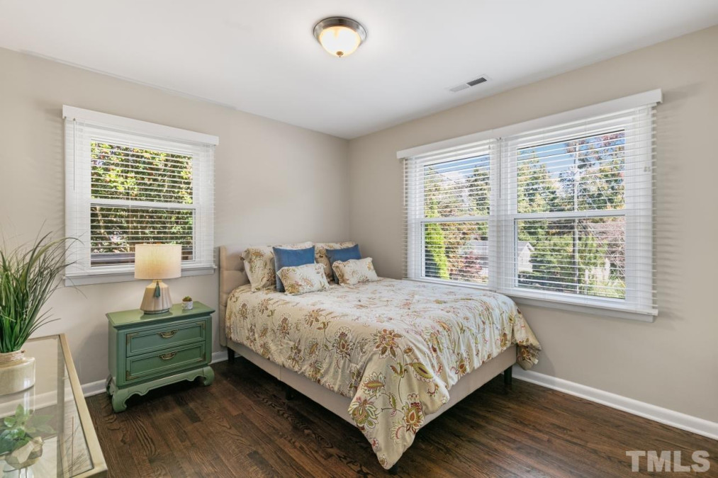 4705 Lakemont Dr, Raleigh, NC 27609 Raleigh Realty