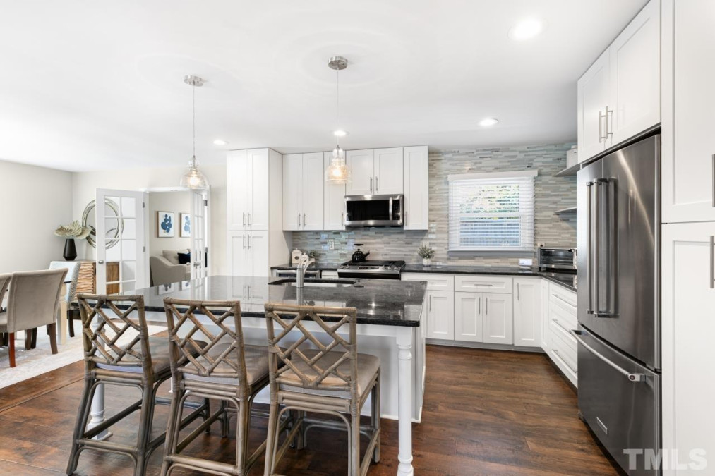 4705 Lakemont Dr, Raleigh, NC 27609 Raleigh Realty