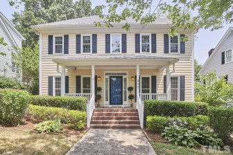 202 Parkside Cir Chapel Hill, NC 27516