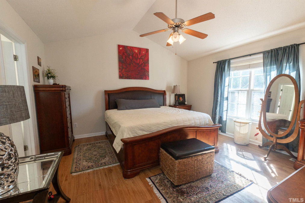 128 Edmondson Dr Willow Springs, NC 27592