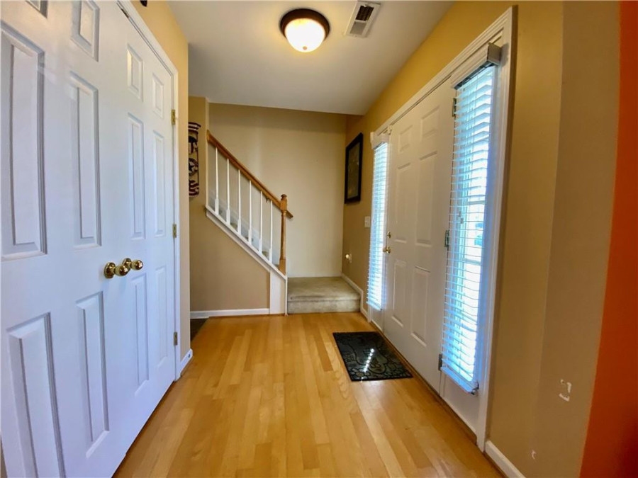 427 Fernway Dr, Burlington, NC 27217 Raleigh Realty