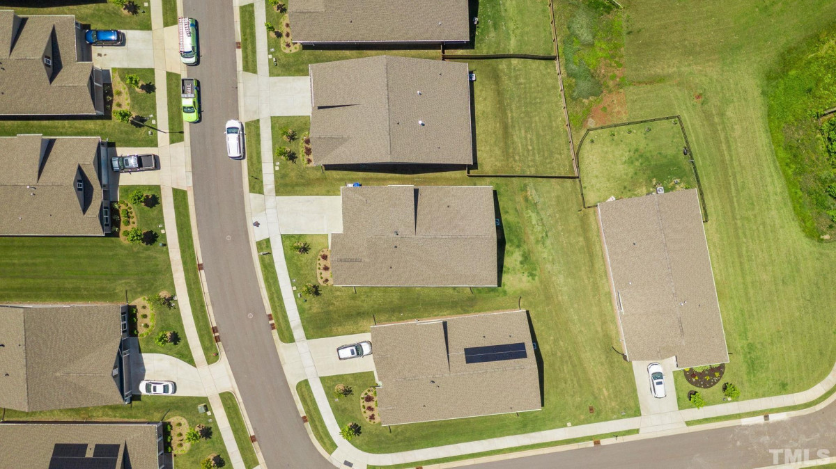 1235 Underbrush Dr Durham, NC 27703