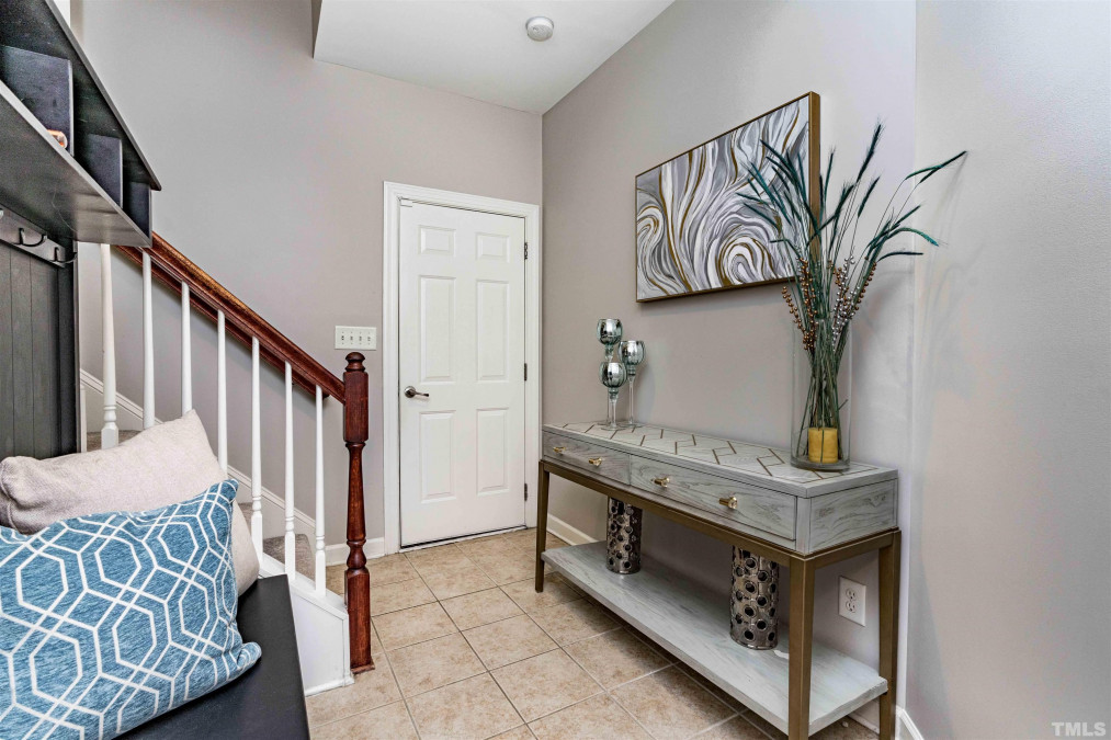 402 Panorama Park Pl Cary, NC 27519