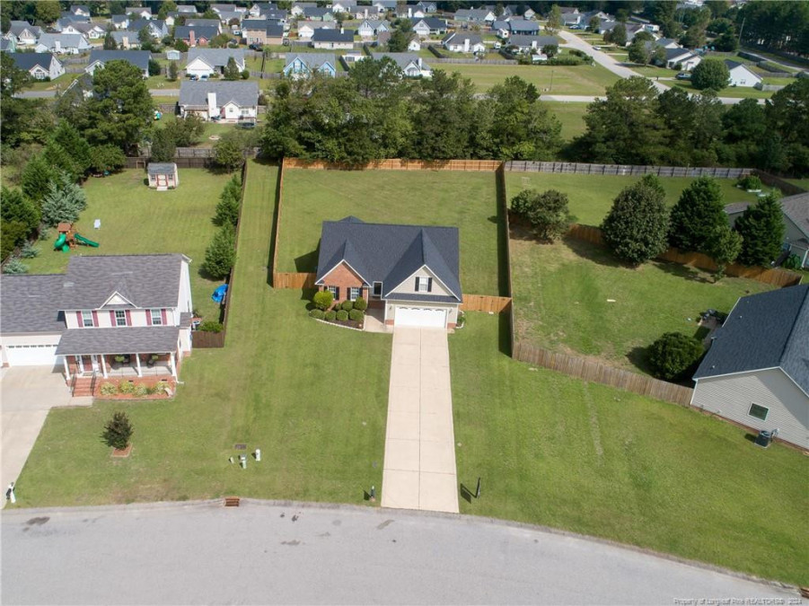 218 Crescent Dr Raeford, NC 28376