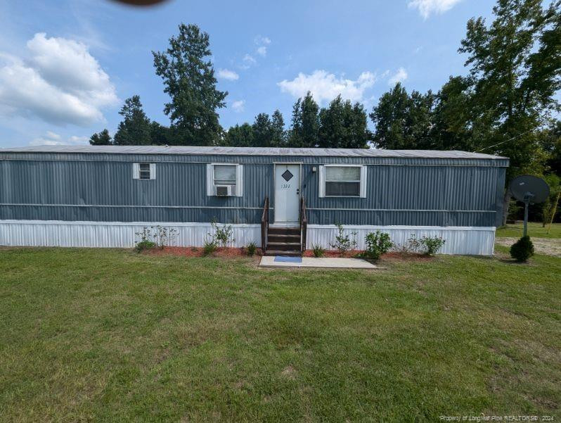 1322 Crenshaw Dr Saint Pauls, NC 28384