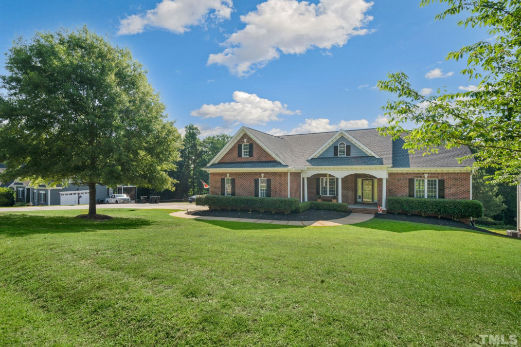 408 Broadmoor Way, Clayton, NC 27520 Raleigh Realty