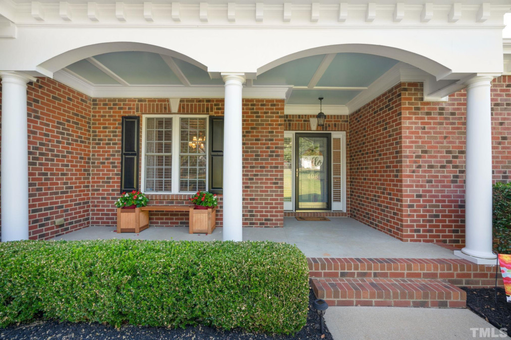 408 Broadmoor Way, Clayton, NC 27520 Raleigh Realty