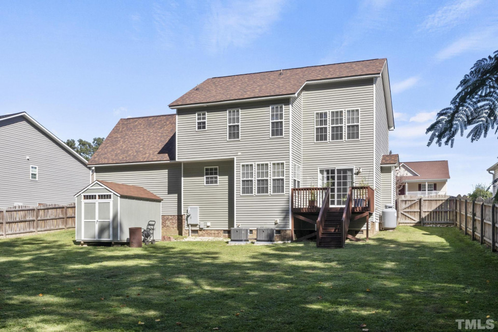 1044 Philwood Ct Fuquay Varina, NC 27526