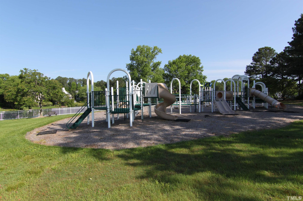 118 Goldenthal Ct Cary, NC 27519