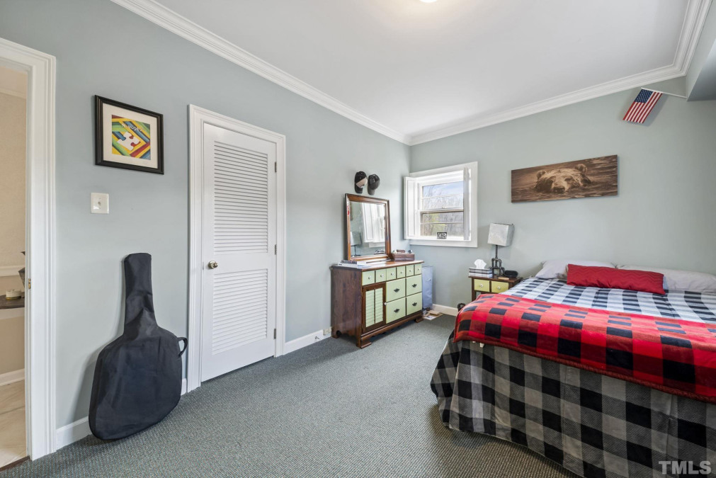 1953 Shirley Dr, Burlington, NC 27215 Raleigh Realty