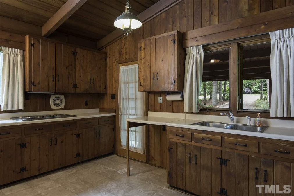 4301 Galax Dr, Raleigh, NC 27612 Raleigh Realty