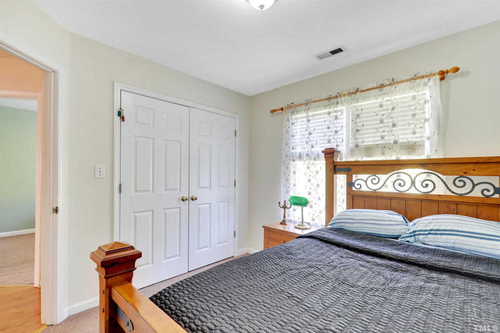 3215 Tabor Ct Raleigh, NC 27604