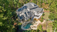 527 Lystra Preserve Dr Chapel Hill, NC 27517