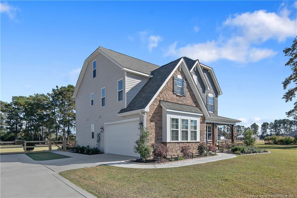 276 Sweet Grass Ln Raeford, NC 28376