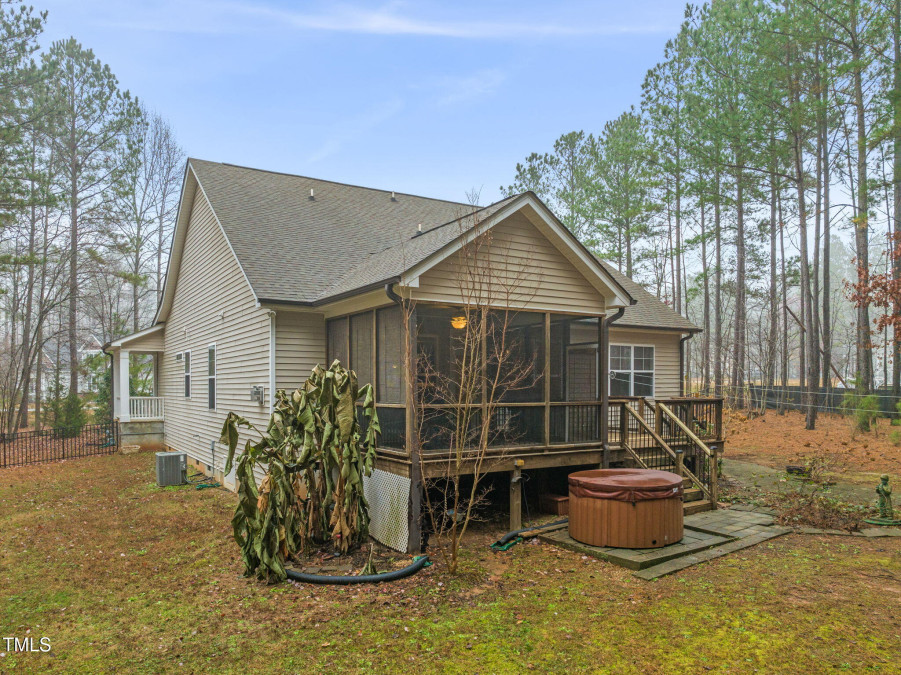 355 Marlowe Dr Youngsville, NC 27596