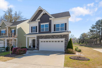 1012 Summer Meadow Dr Fuquay Varina, NC 27526