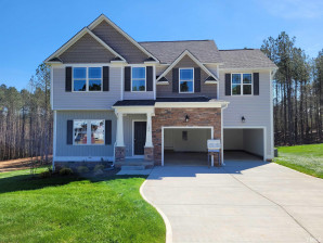 102 Ava Ln Clayton, NC 27520