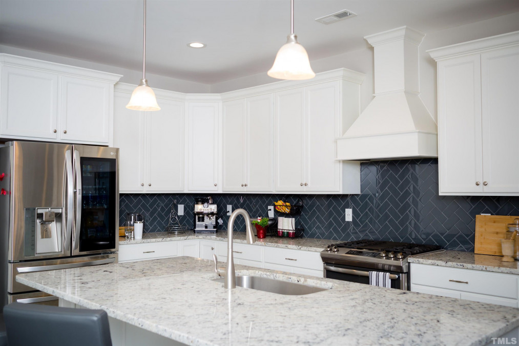 805 Copper Beech Ln Wake Forest, NC 27587