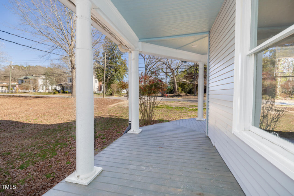 437 Main St Warrenton, NC 27589