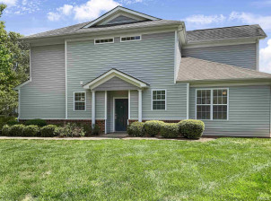633 Oakfield Trl Mebane, NC 27302