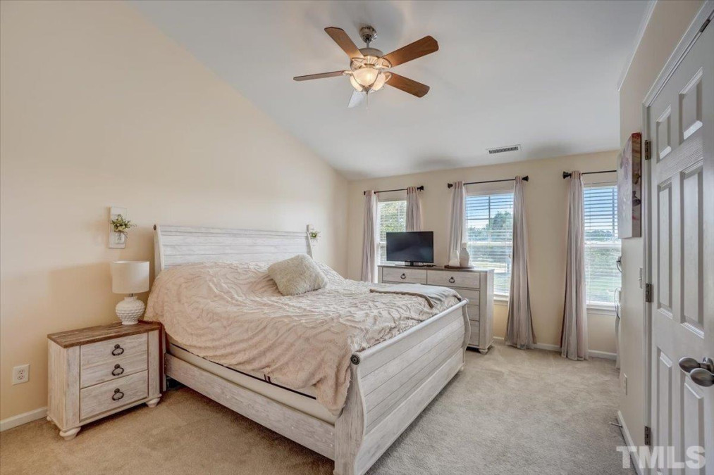 2706 Chilton Pl Raleigh, NC 27616