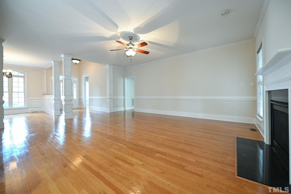 372 Broadmoor Way, Clayton, NC 27520 Raleigh Realty