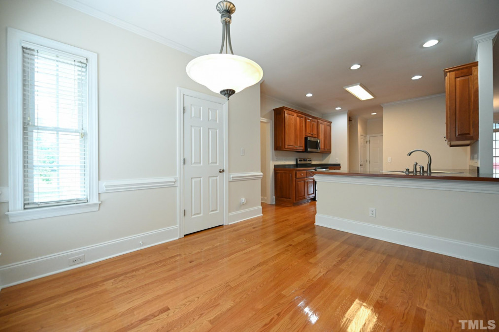 372 Broadmoor Way, Clayton, NC 27520 Raleigh Realty