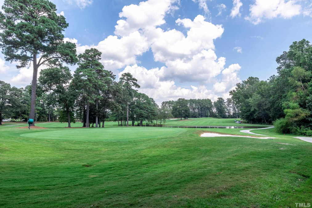 8112 Muirfield Dr Fuquay Varina, NC 27526