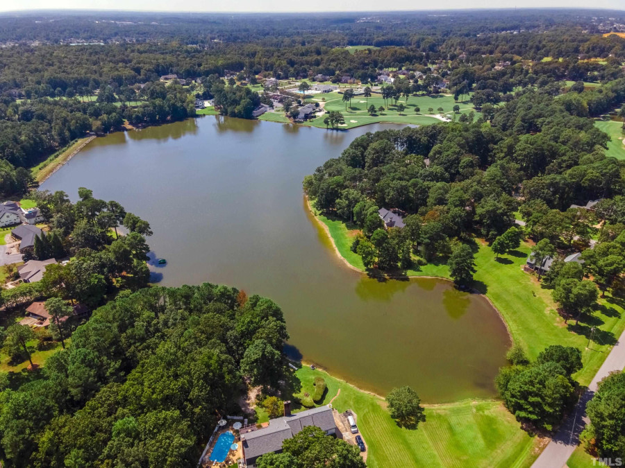 8112 Muirfield Dr Fuquay Varina, NC 27526