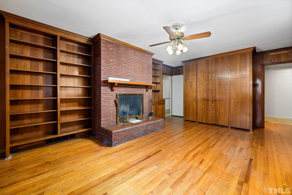 2218 Arrington St Durham, NC 27707