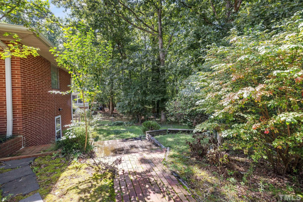 2218 Arrington St Durham, NC 27707