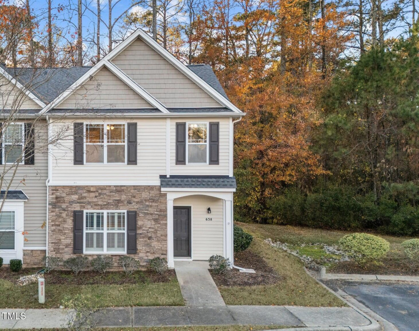 638 Whitetail Creek Way Fuquay Varina, NC 27526