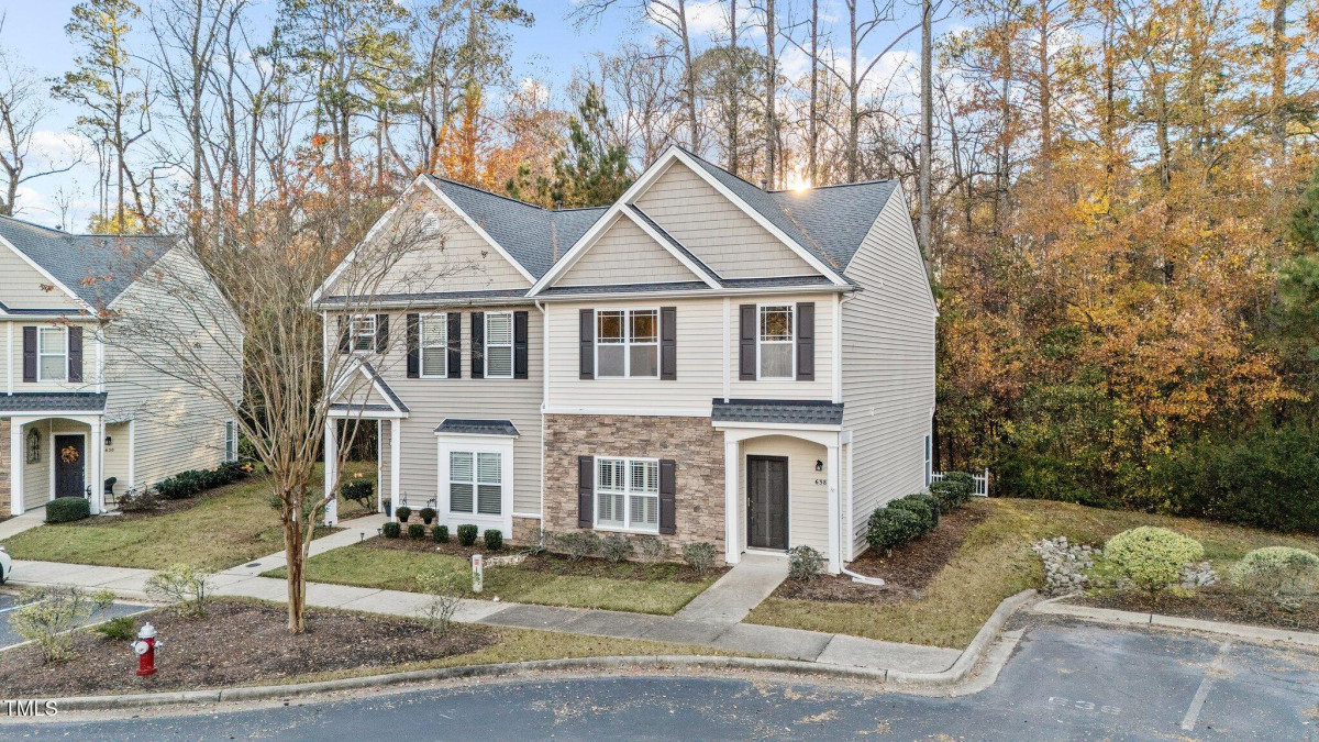 638 Whitetail Creek Way Fuquay Varina, NC 27526