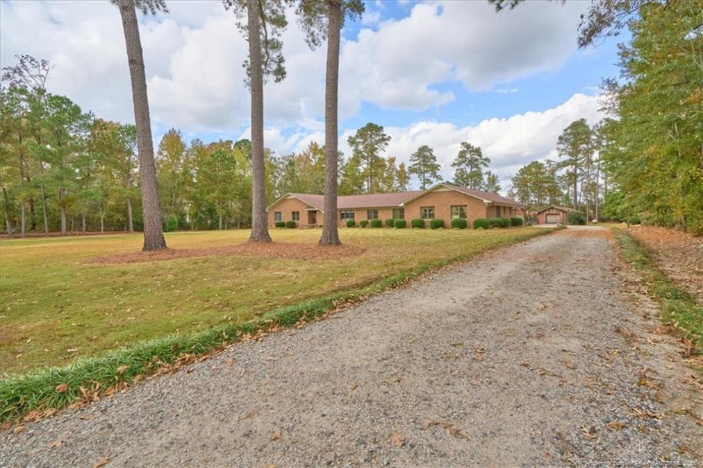 513 Duart Rd Lumberton, NC 28358