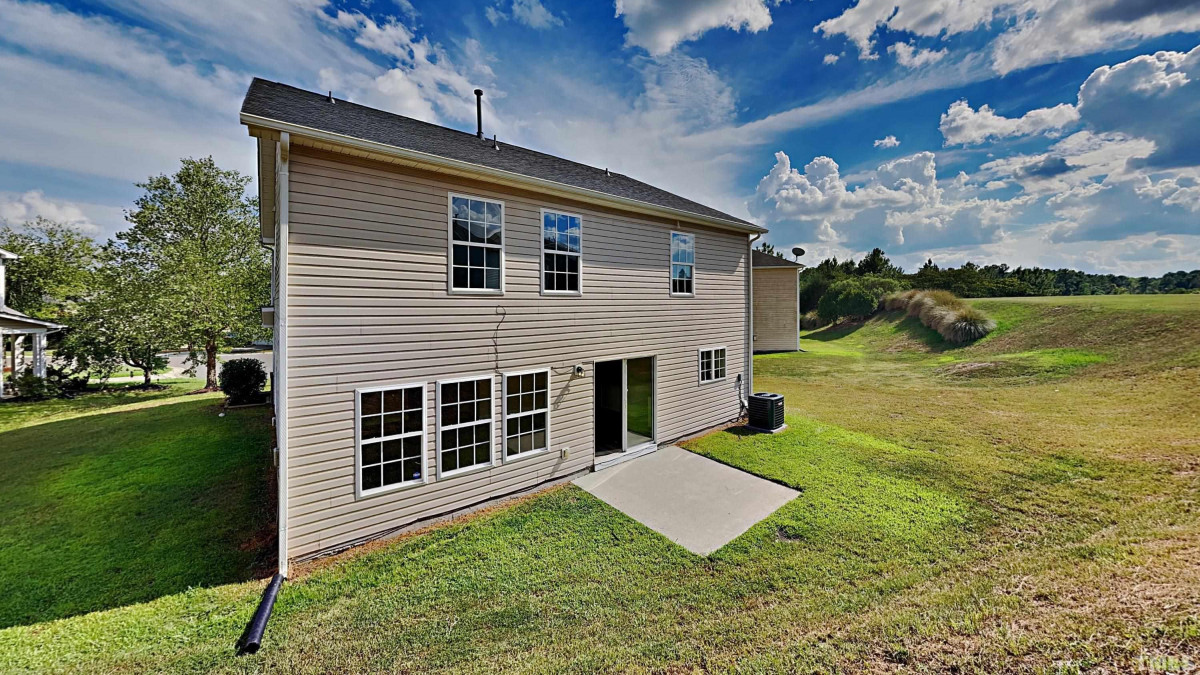 14 Fielding Ct, Durham, NC 27703 Raleigh Realty