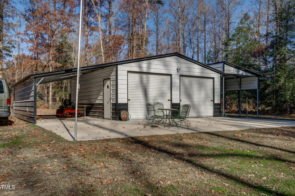 27 Raccoon Branch Rd Tarboro, NC 27886